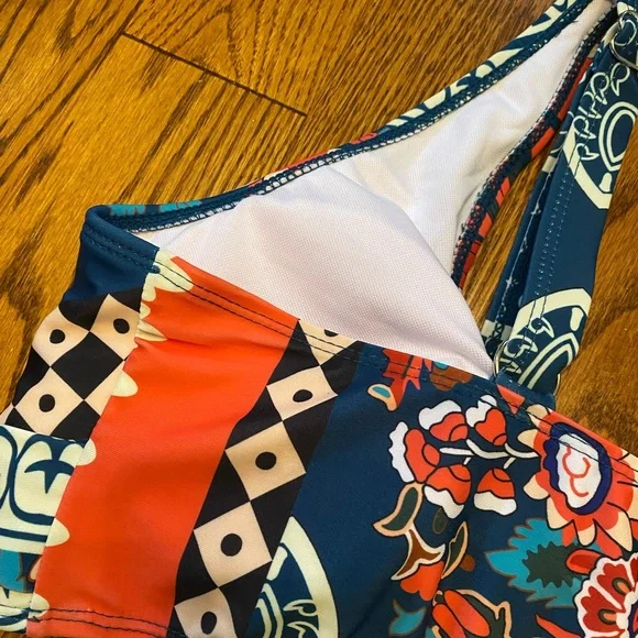 Bikini 2pc Lined Criss Cross top Floral adjustable bottoms Swimsuit NEW Size XL - Picture 9 of 12